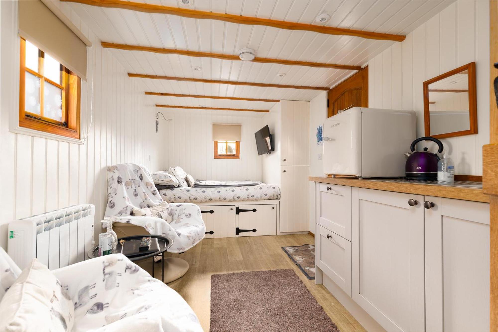 Shepherds Hut, West Ayton, Σκάρμπορο Εξωτερικό φωτογραφία