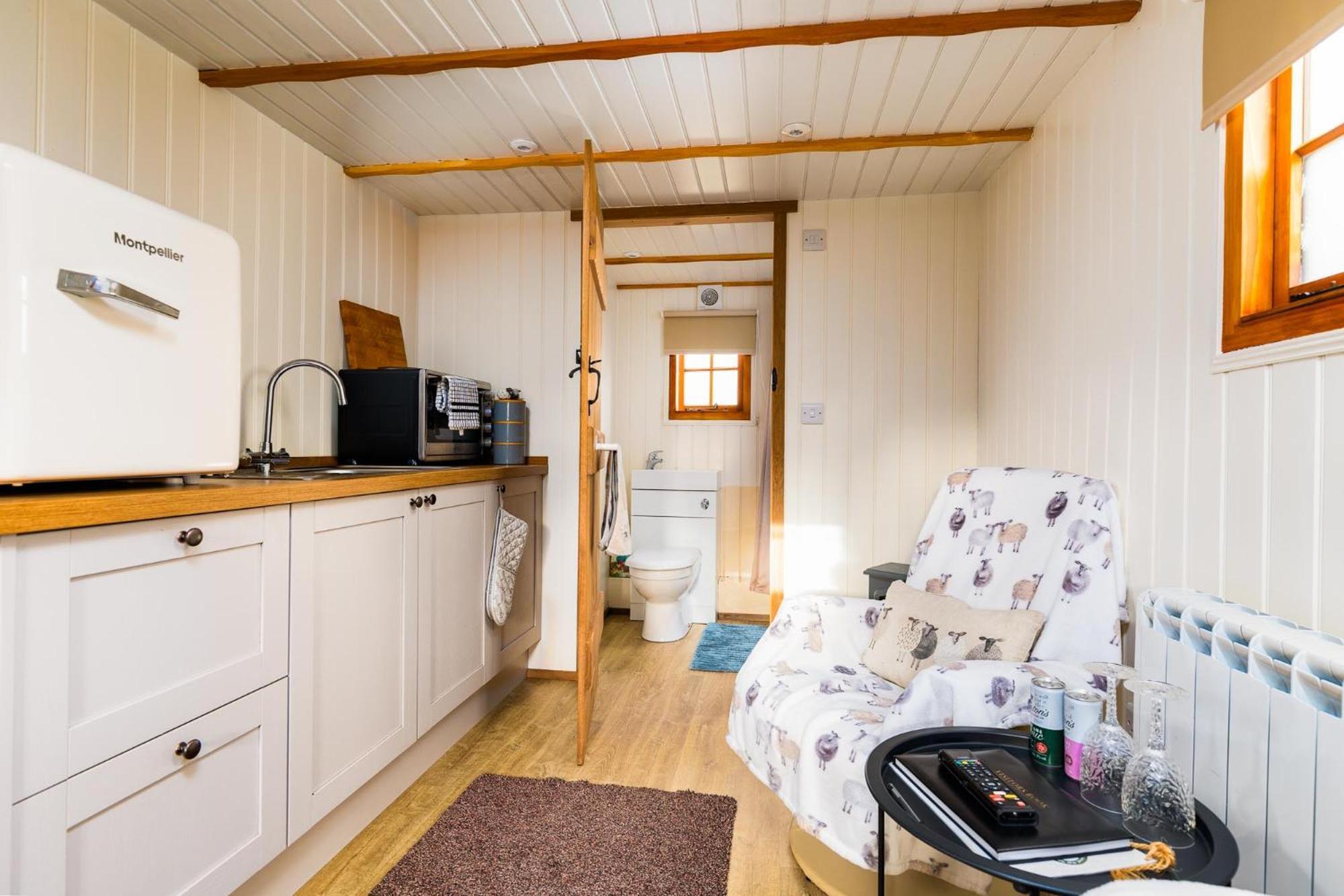 Shepherds Hut, West Ayton, Σκάρμπορο Εξωτερικό φωτογραφία